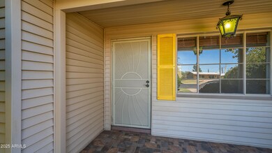 Exterior - 332 Steffens St-5