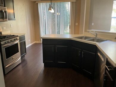 3248 Bromley Ln unit 303C, Aurora, IL 60502 - photo 4