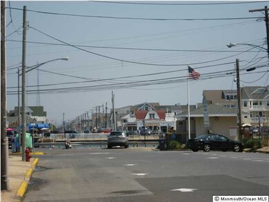 11 Ocean Ave unit 6, Point Pleasant Beach, NJ 08742 - photo 2