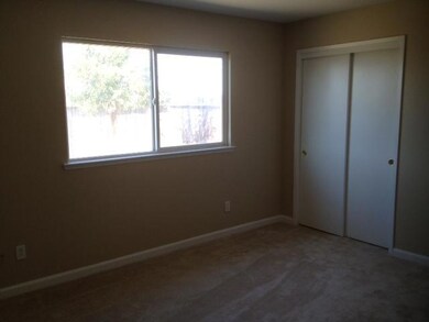 14615 Walker, Poplar, CA 93257 - photo 4