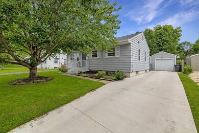 2317 61st St, Des Moines, IA 50322 - photo 2