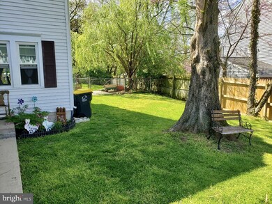 218 S 5th St, Womelsdorf, PA 19567 - photo 3