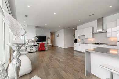 Arabella unit 2104, Houston, TX 77027 - photo 2