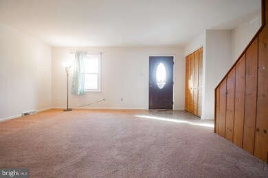 717 E 4th St, Boyertown, PA 19512 - photo 7