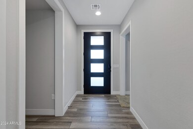 9810 E Resistance Ave-5