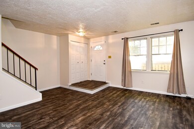 11460 Fruitwood Way, Germantown, MD 20876 - photo 3