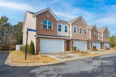 3003 Lilystone Way unit 19, Fort Mill, SC 29715 - photo 3