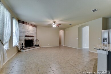 10602 Cosmos Canyon, Helotes, TX 78023 - photo 5