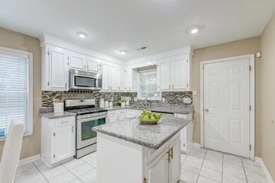 100 S Knightsbridge Ct, Goose Creek, SC 29445 - photo 6