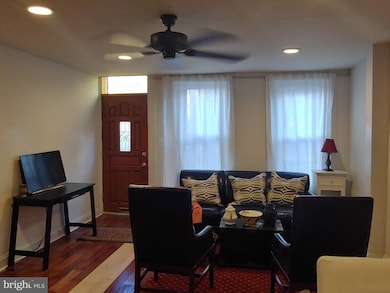 2339 Gerritt St, Philadelphia, PA 19146 - photo 3