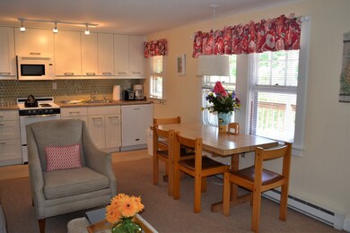 20 Pease Ave unit 8, Edgartown, MA 02539 - photo 3