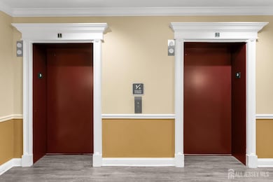 325 Regency Place unit 325, Woodbridge, NJ 07095 - photo 6