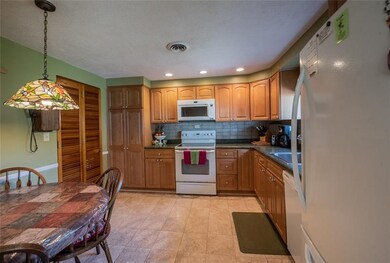 The chef in the Family will love this Eat in Kitch