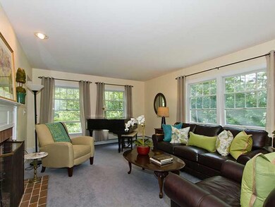 25 Victoria Rd, Camden, ME 04843 - photo 3