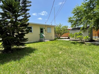 Back Yard view2