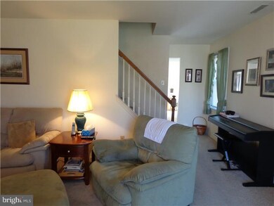 532 Barrington Ct, Sellersville, PA 18960 - photo 5