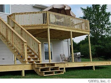 Exterior Back 2 level deck