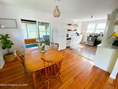 50 Perrin Ave, Shavertown, PA 18708 - photo 4