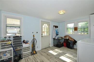 2108 N B St, Elwood, IN 46036 - photo 6