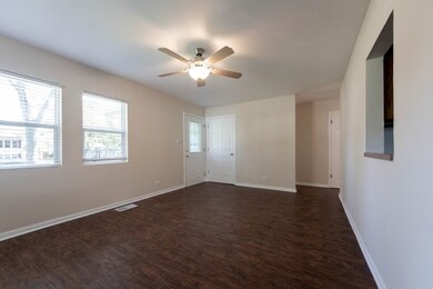 2805 Dove St, Rolling Meadows, IL 60008 - photo 3