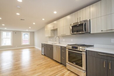 39 Gates St unit 3, Boston, MA 02127 - photo 2