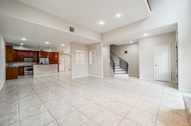 2840 Bellefontaine St, Houston, TX 77025 - photo 4