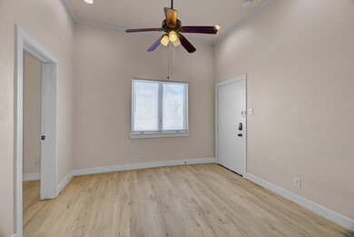 1017 11th St unit 2, Galveston, TX 77550 - photo 5