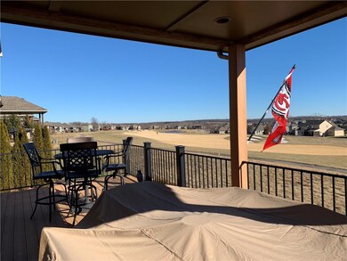 1425 Brompton Ln, Raymore, MO 64083 - photo 3