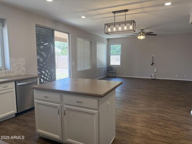 7349 E Lobo Ave unit 2, Mesa, AZ 85209 - photo 5