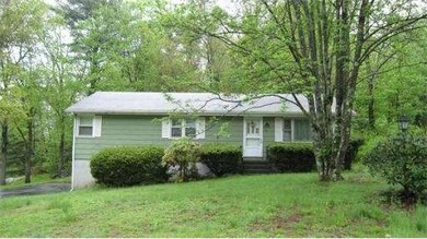 41 Tillyer Ave, Southbridge, MA 01550 - photo 3