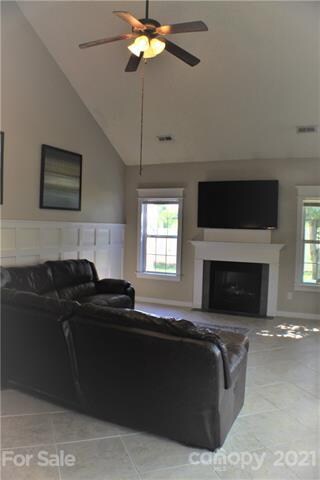 950 Ashland Ave, Statesville, NC 28677 - photo 5