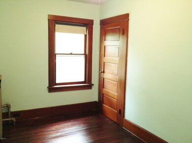 201 W High St, Milford, PA 18337 - photo 6