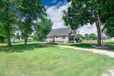 121 Park St, New Bloomfield, MO 65063 - photo 7