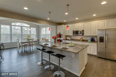 5926 Lebanon Ln, Elkridge, MD 21075 - photo 2