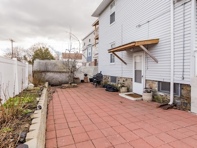 91 Ames St unit 93, Lawrence, MA 01841 - photo 5