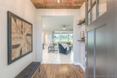 9025 N 65th Place E, Owasso, OK 74055 - photo 4