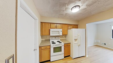 10 Peacock Place unit 1000, Howell, NJ 07731 - photo 4