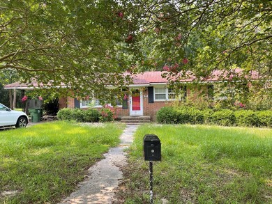 314 Magnolia Dr, Adel, GA 31620 - photo 2