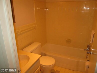 River Towers unit 805, Alexandria, VA 22307 - photo 2