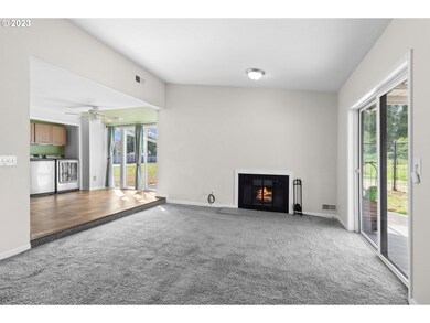 1407 32nd Ave, Longview, WA 98632 - photo 7