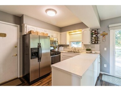 1431 NW 78th St, Clive, IA 50325 - photo 6