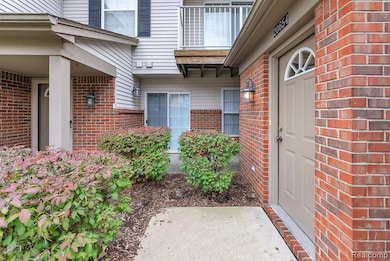 20654 Dunham Rd unit 24, Clinton Township, MI 48038 - photo 7