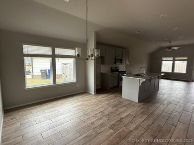 6619 S 18th Place, Broken Arrow, OK 74014 - photo 7