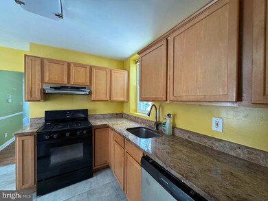 620 E 38th St, Baltimore, MD 21218 - photo 7