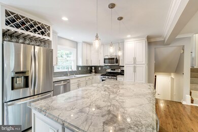 1113 Priscilla Ln, Alexandria, VA 22308 - photo 7