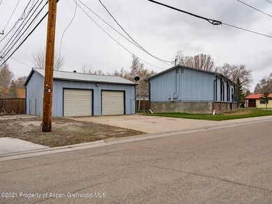 895 Rose St, Craig, CO 81625 - photo 2