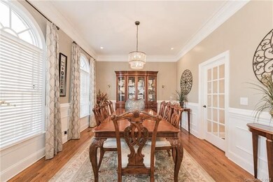 Formal Dinning Room