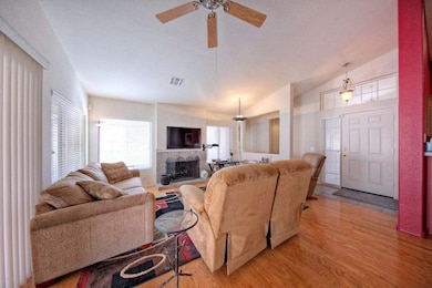14684WMulberry004