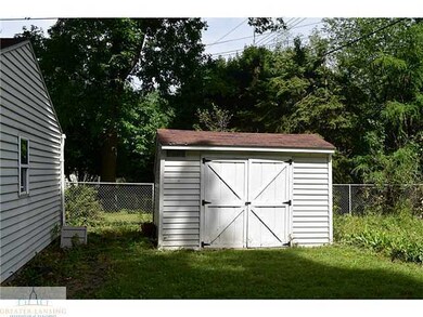 1609 S Holly Way, Lansing, MI 48910 - photo 4