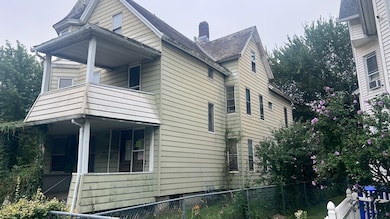 482 Chestnut St, Springfield, MA 01107 - photo 4